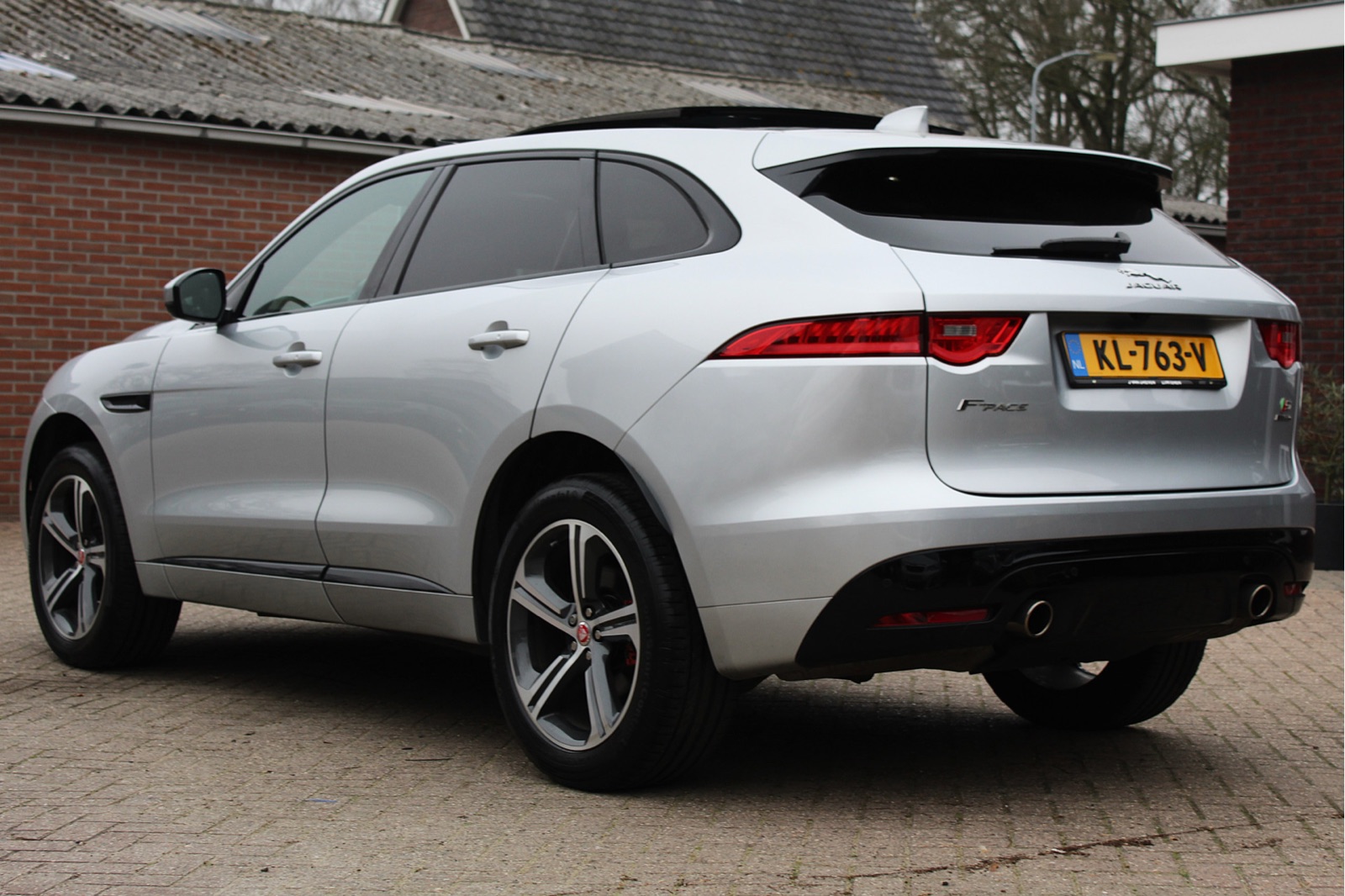 Jaguar F-PACE 3.0 S/C S Sport First Edition AWD, foto 3