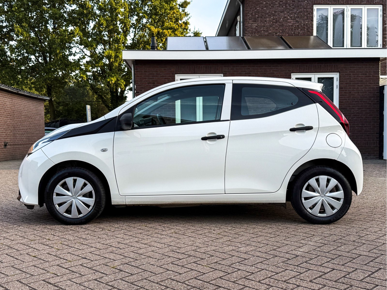 Toyota Aygo 1.0 VVT-i x, foto 2