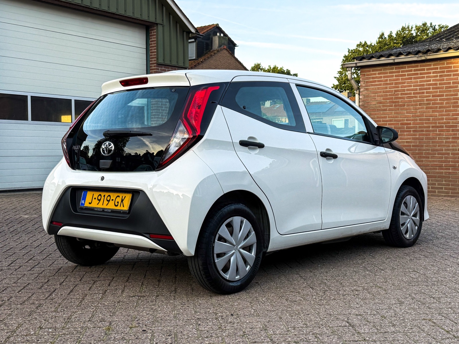 Toyota Aygo 1.0 VVT-i x, foto 3