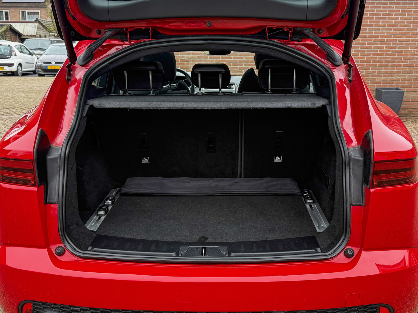 Jaguar E-PACE 2.0 P250 AWD First Edition Black Pack, foto 21