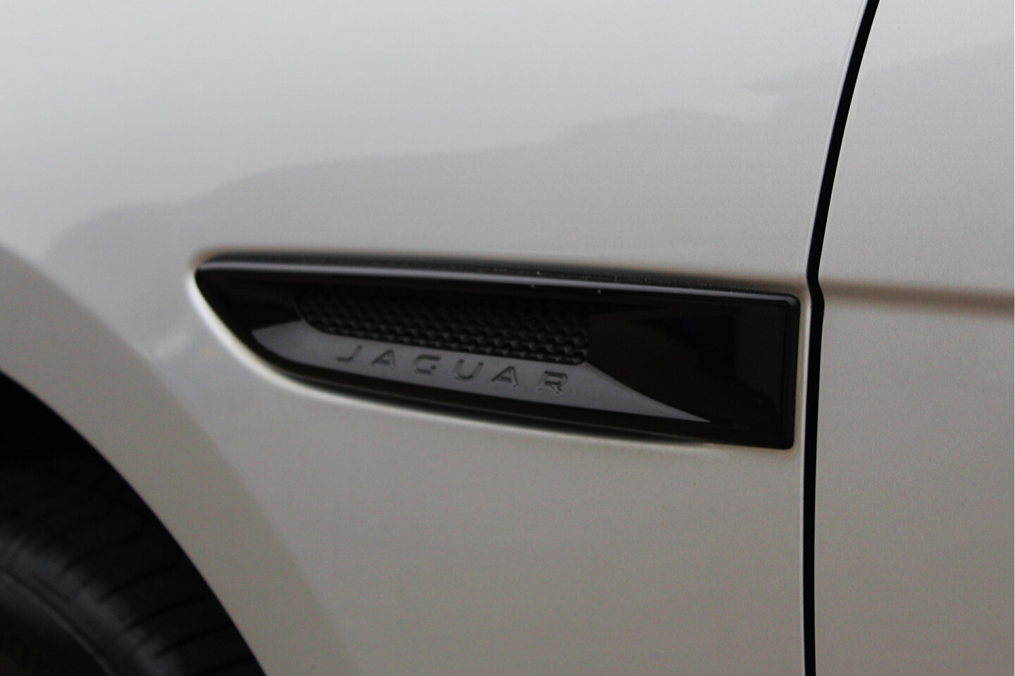 Jaguar F-PACE 3.0 S/C S Sport First Edition AWD, foto 28