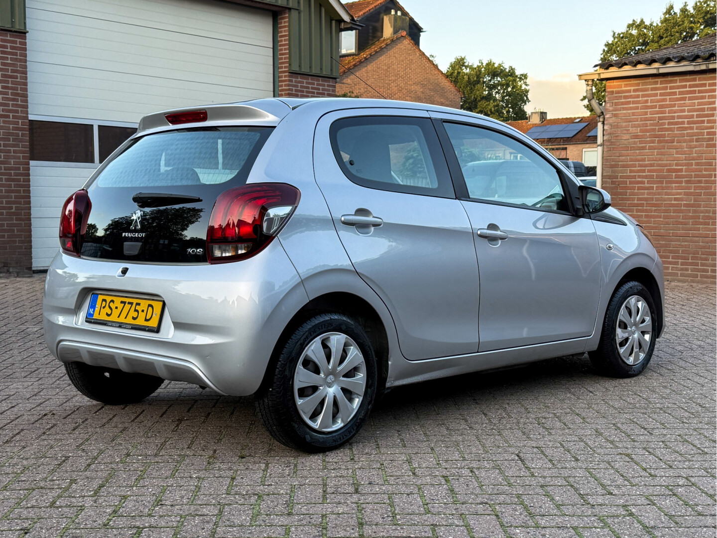 Peugeot 108 1.0 e-VTi Active, foto 16