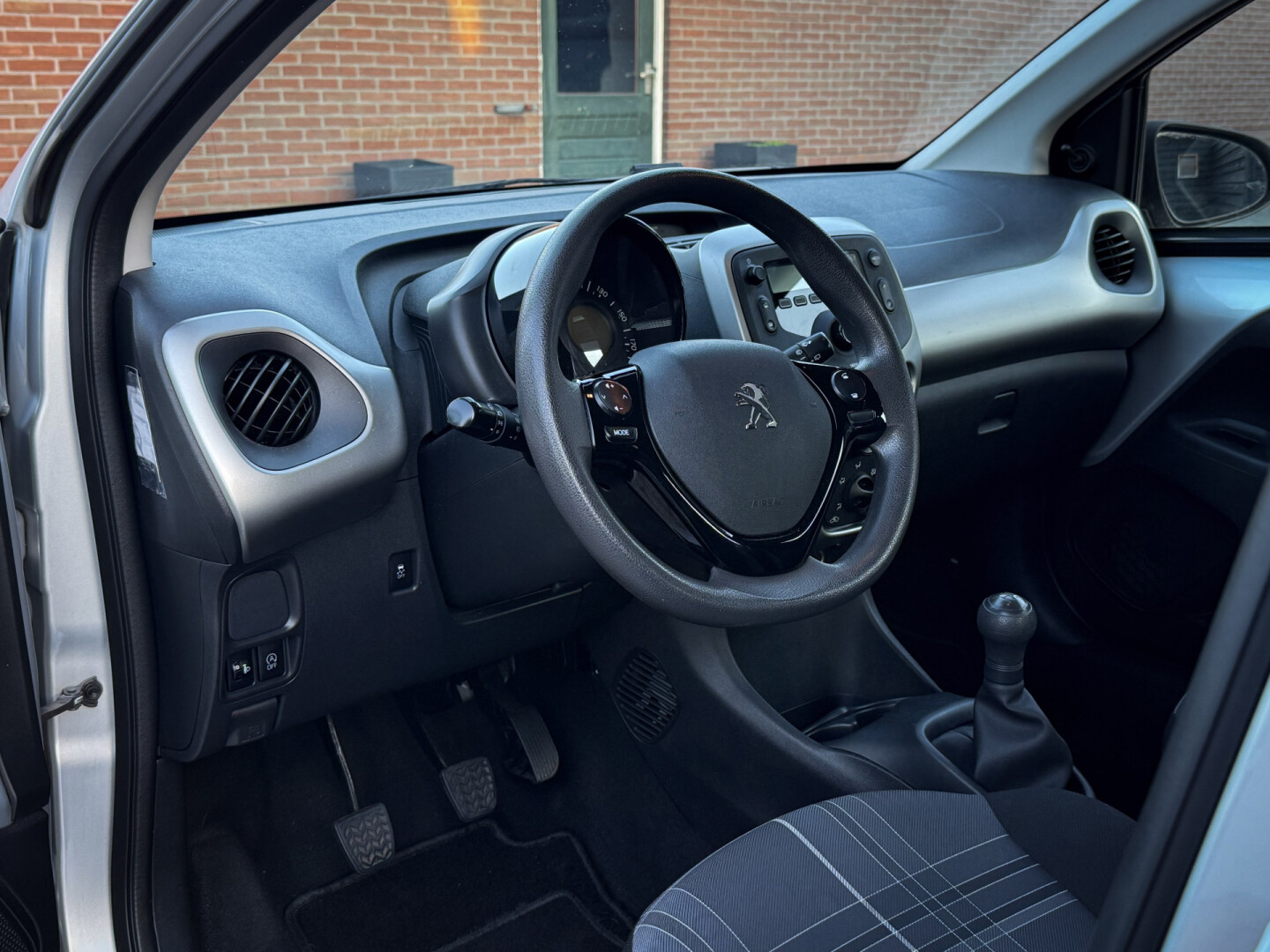 Peugeot 108 1.0 e-VTi Active, foto 9