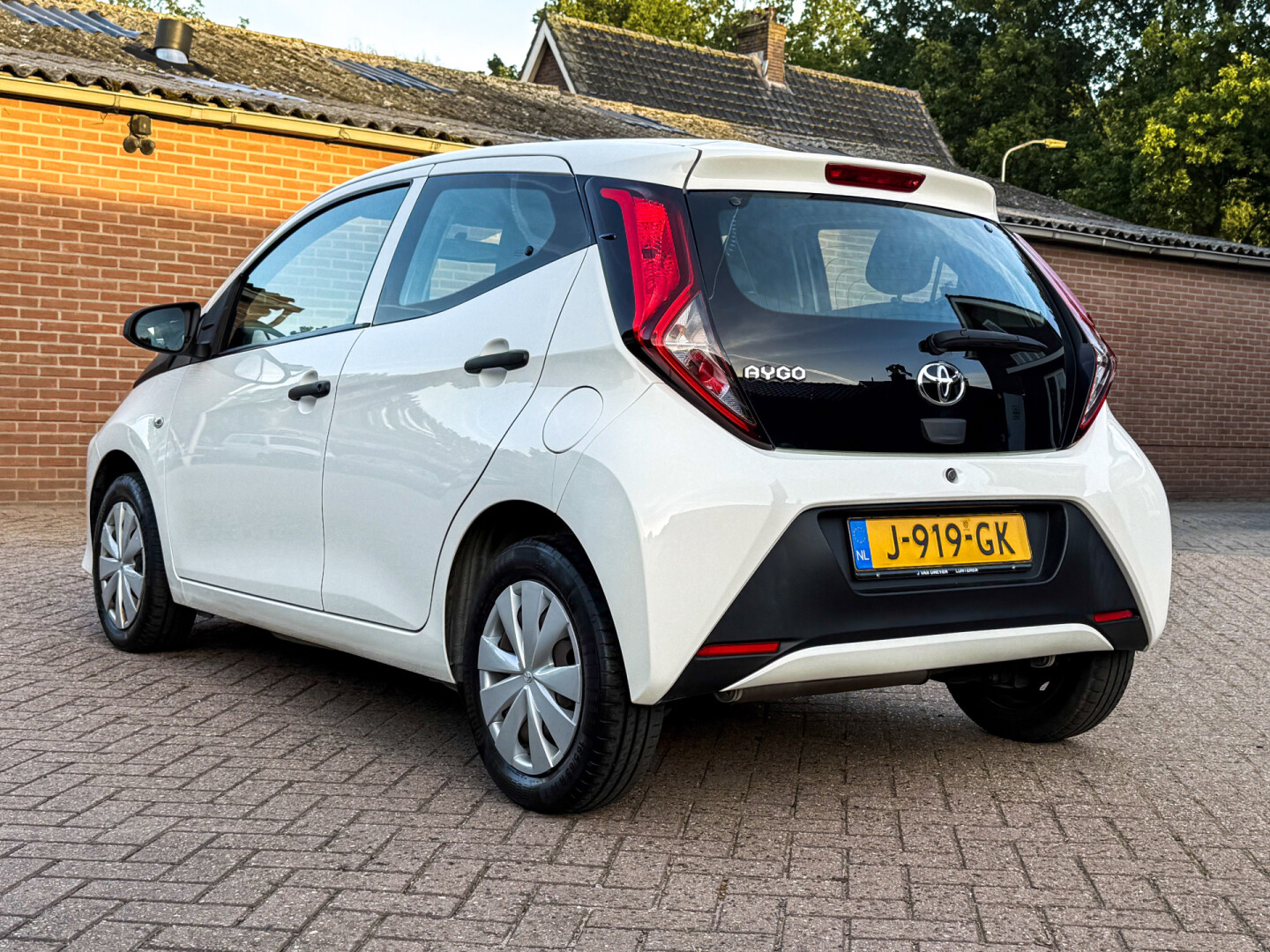 Toyota Aygo 1.0 VVT-i x, foto 16